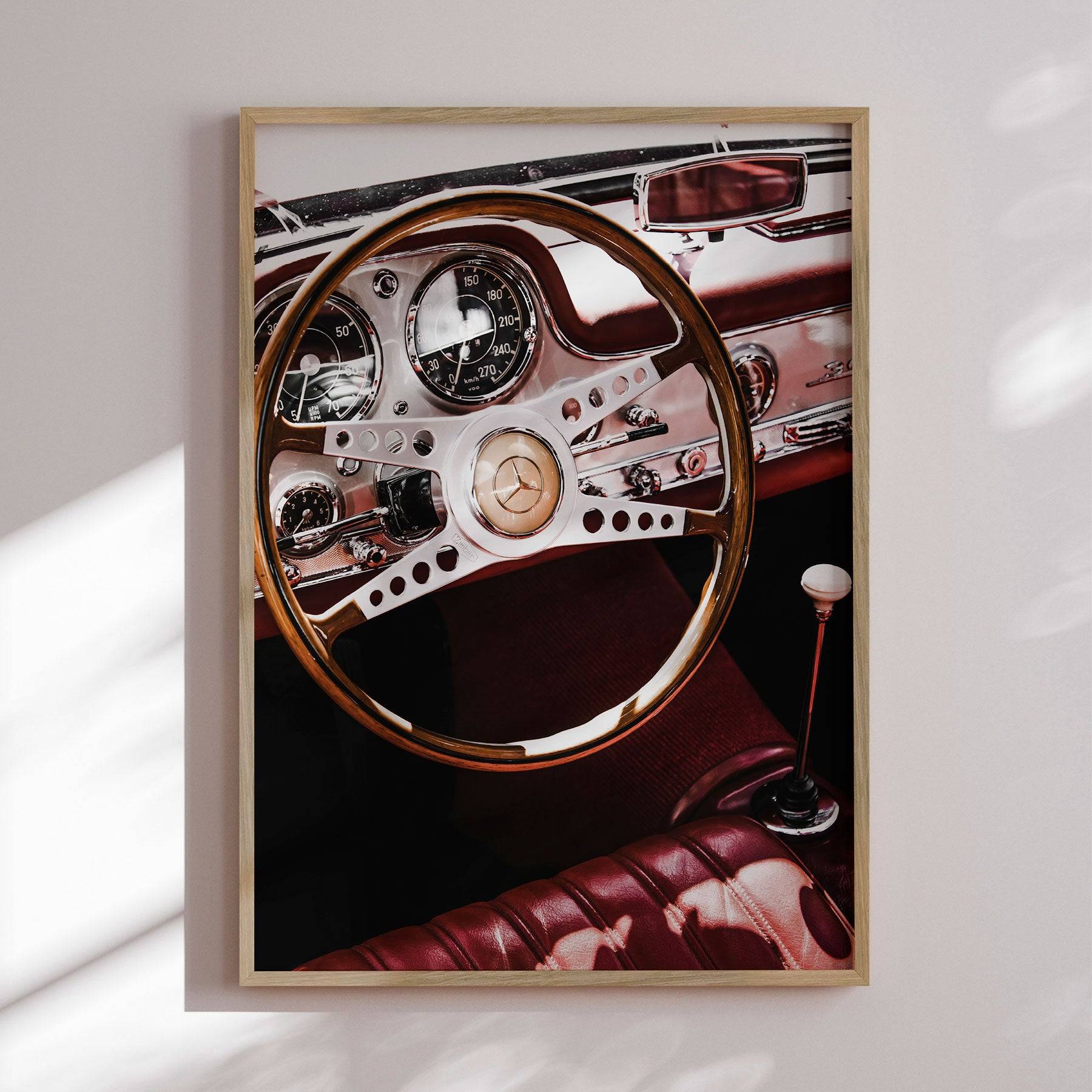 Plakat - Vintage Car Interior - Magda Izzard Plakat - Str:50 x 70 Cm - Incado