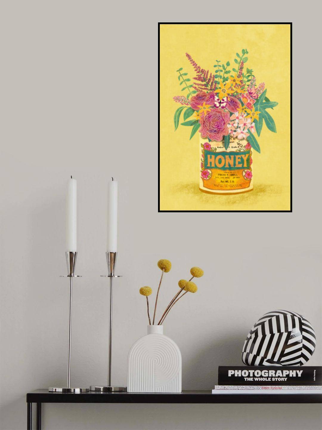 Flowers In a vintage Honey Can Poster och Canvastavla - Canvas 30x40 cm