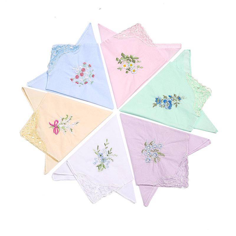 Elegant 60-tals Bomullshandduk med Broderi av Fjärilsblomma i Spets för Kvinnor 28cm