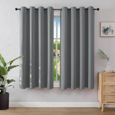 Joydeco Ogenomskinliga gardiner med öljetter i set om 2, mörkläggningsgardin, termisk gardin, värmeskydd, öljettgardin för sovrum och vardagsrum (2 st, 137 x 117 cm (H x B), ljusgrå)