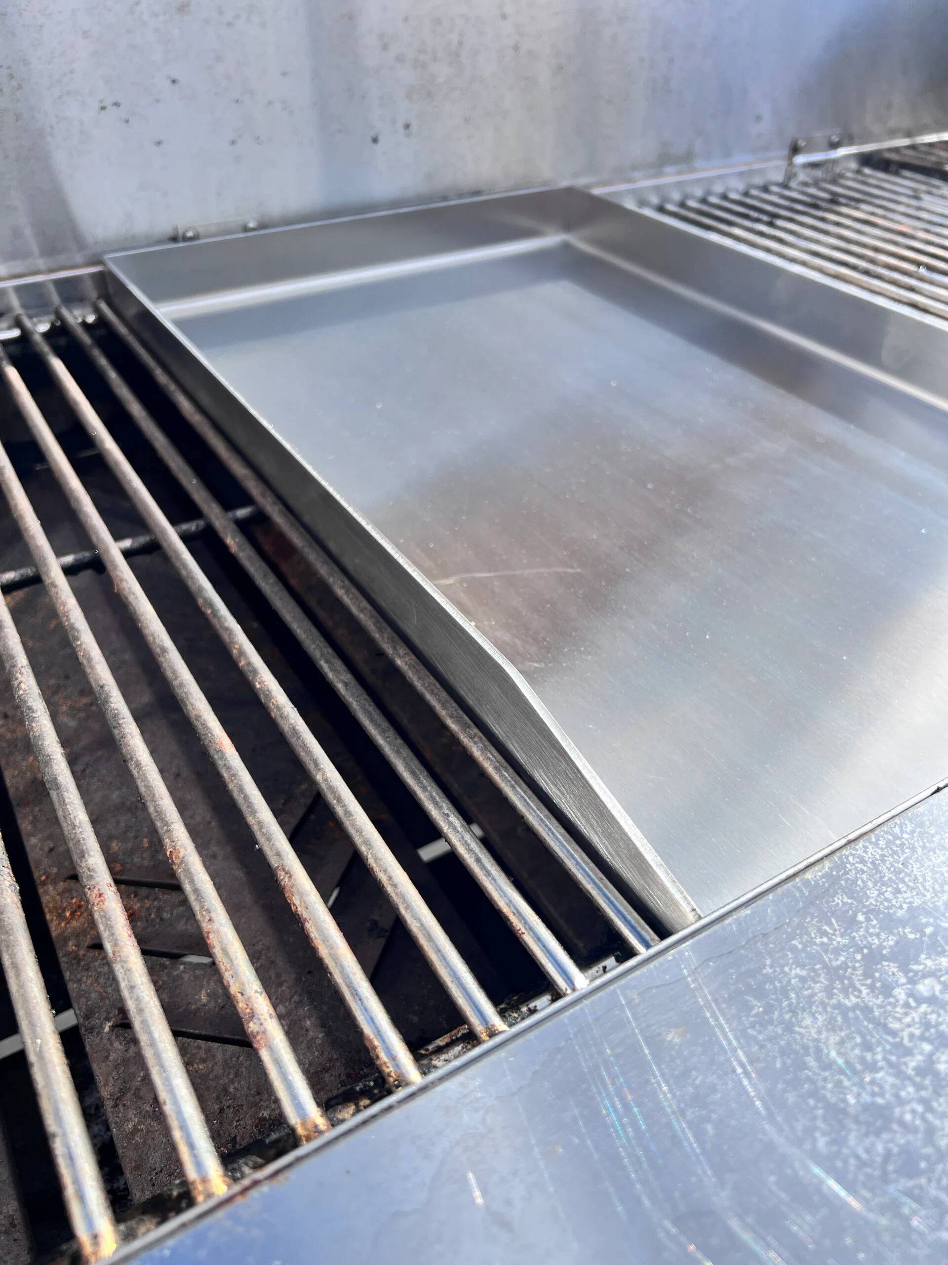 Grillplade – Plancha passer til: Stor event gasgrill med 8 brændere