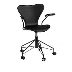 Fritz Hansen - 3217 Sjuan Helklädd Black Special Edition - Skrivebordsstole - Arne Jacobsen - Sort - Læder