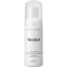 Medik8 Calmwise Soothing Cleanser