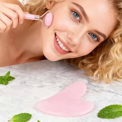 2-delars ansikts Gua Sha-massageverktygsset i plastresin (ej jade eller sten) med rosa rullmassager, perfekt för hemmet, resor och skönhetssalong, ide - Multifärgad (1 set (2 stycken),1 hjärta i rostfritt stål)