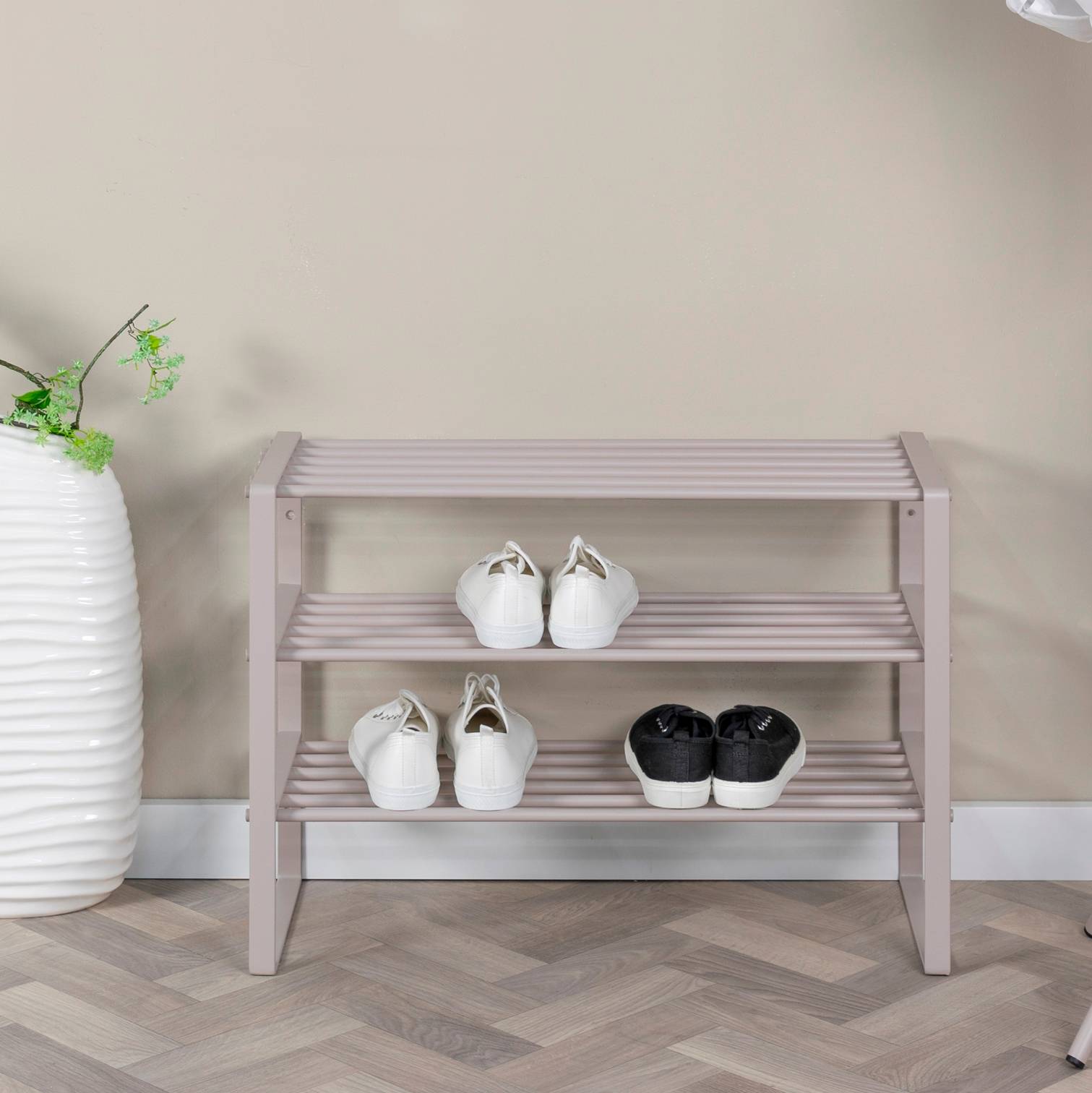 Dinex - Skostativ i silky taupe metal, 3 hylder, bredde 70 cm