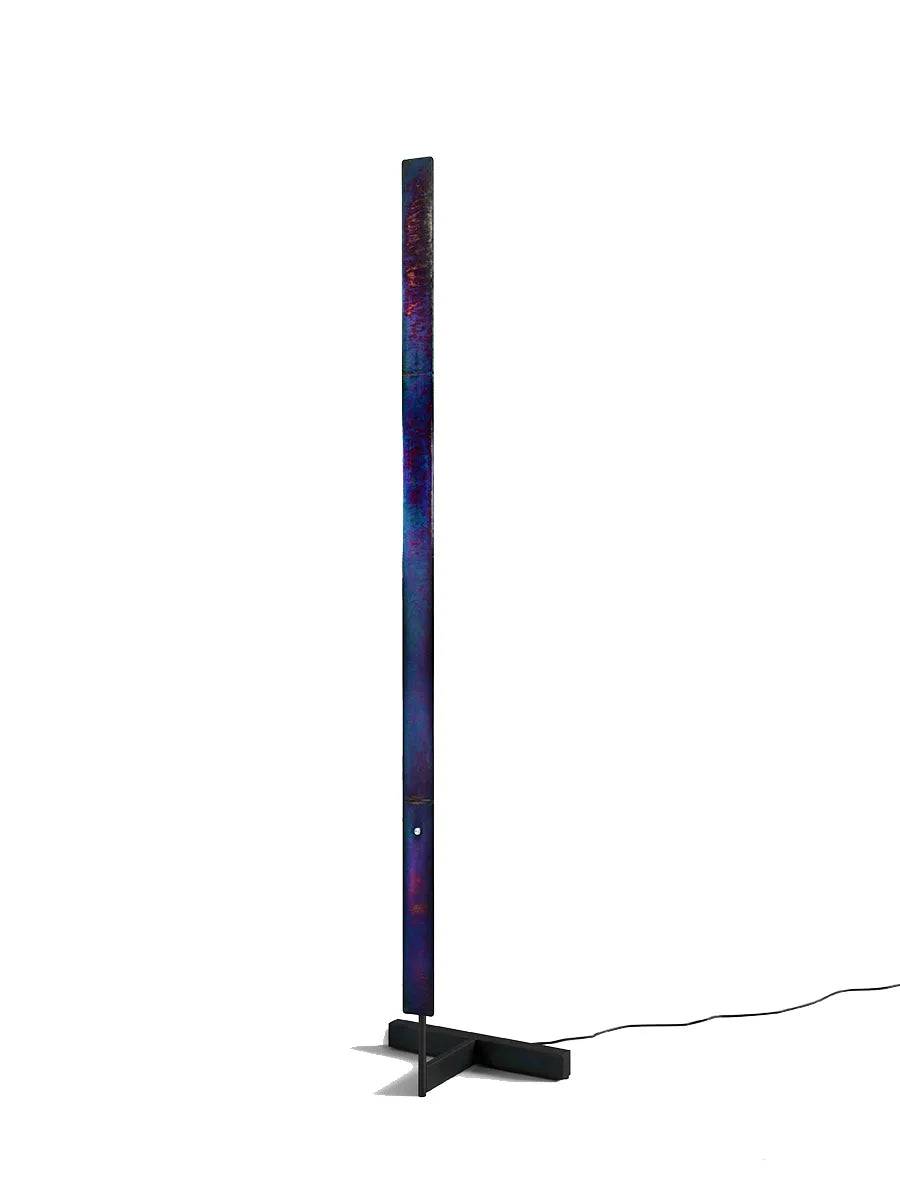 F Model gulvlampe, Dark Opal Chrome fra Anour - Jacobsen Plus