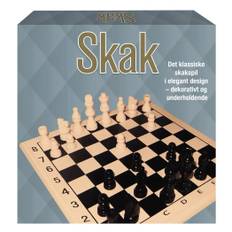 Skakspil i træ