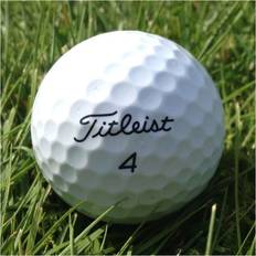 Titleist NXT Tour-S