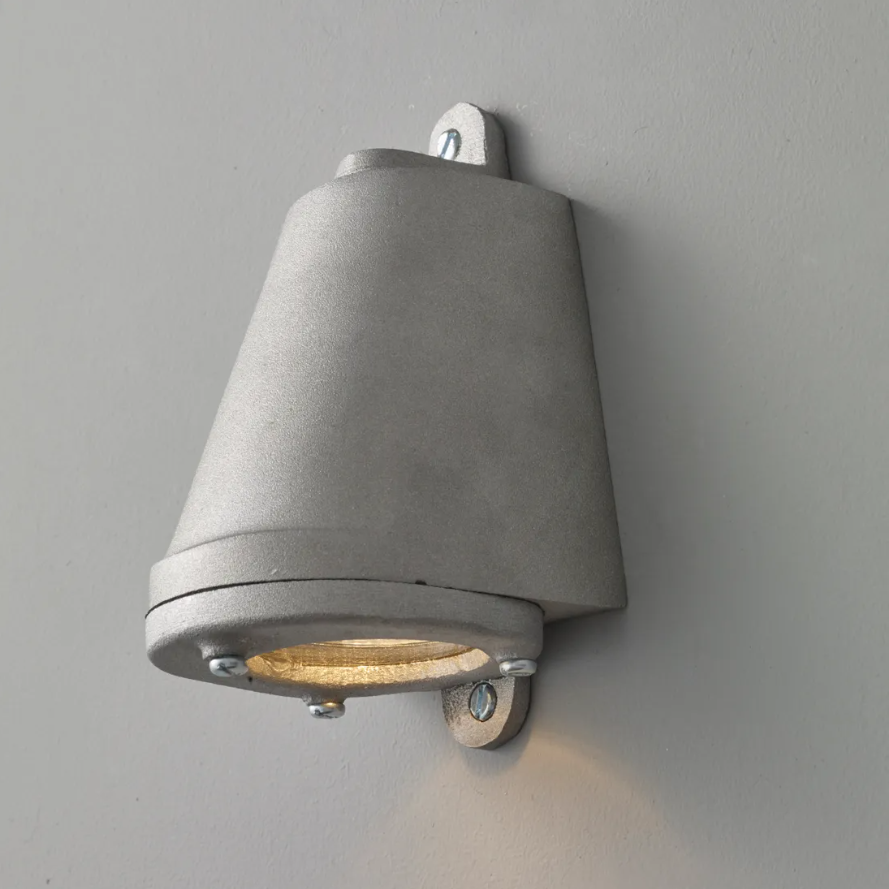 Mast 12V væglampe Original BTC - Sandblæst aluminium