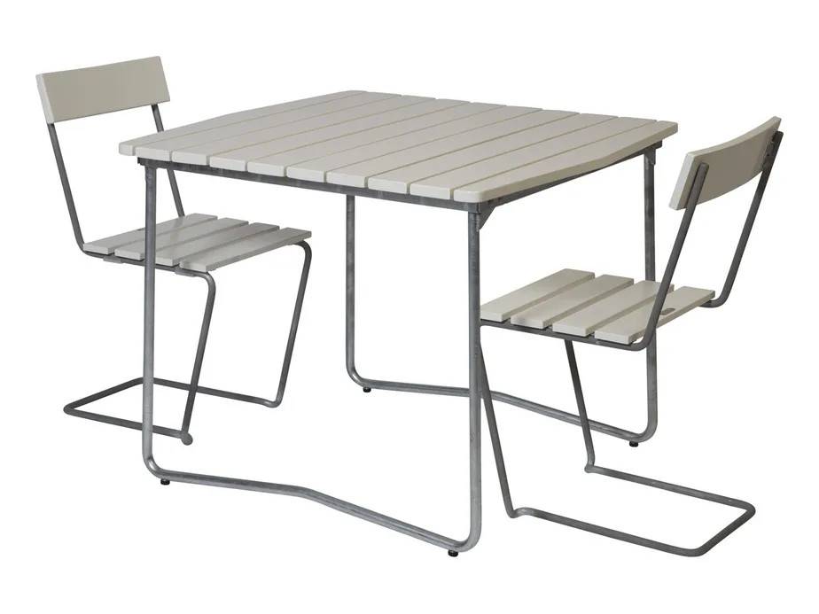 Grythyttan Stålmöbler B31 matgrupp Vitlackad ek/galvat 2 stolar & bord 84 x 92 cm