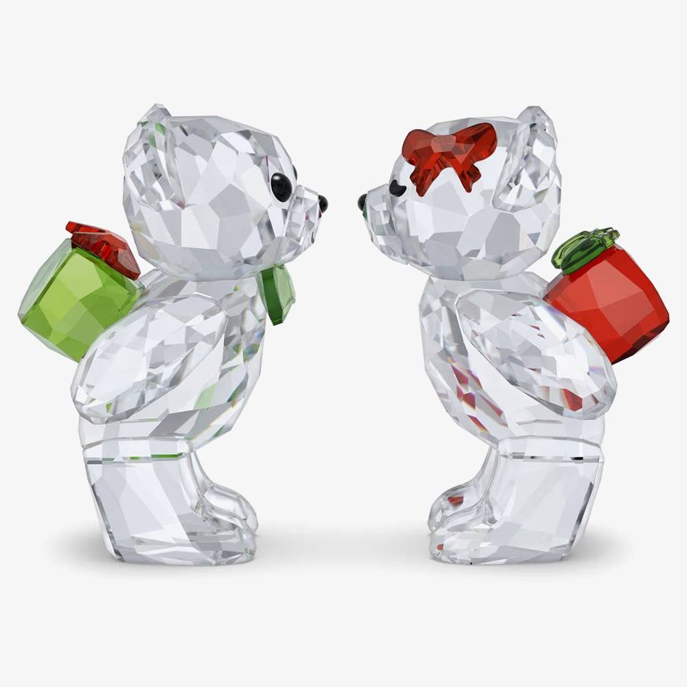 Swarovski Kris Bear Holiday Annual Edition 2026 Gift Exchange Figurine 5732107 - Multi-Coloured