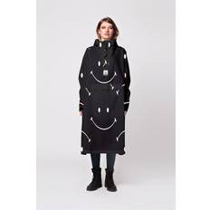 Rain Kiss Classic Smile x Smiley Rain Poncho Black UNISEX ONE SIZE