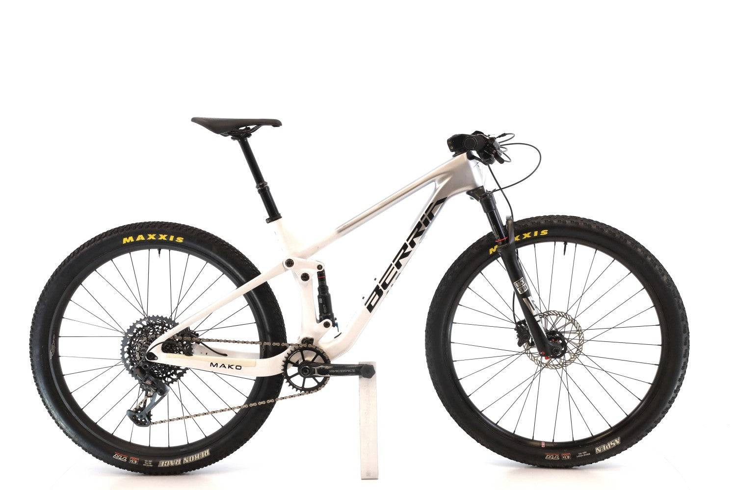 Berria Mako 7.1 2023 - SRAM GX - Aluminium - 096 / M / Black