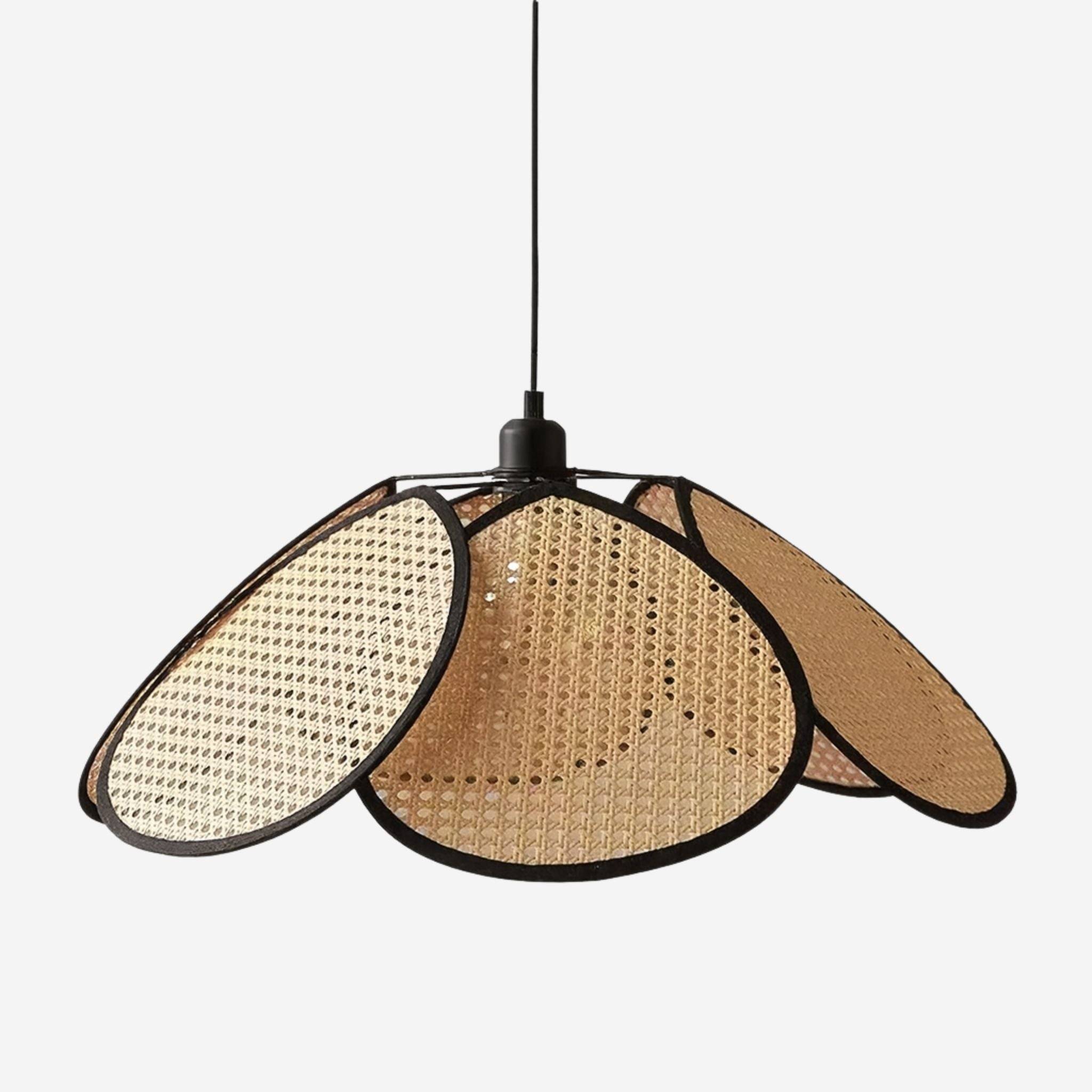 Taklampa Calima, Ø50 cm - Pendellampa i rotting med luftig design