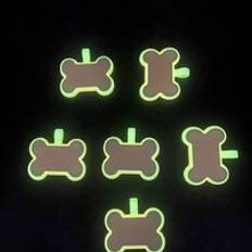 ready to ship bone shape free sample silicone pet dog name tag glow in the dark fluorescent orange dog tags for engraving