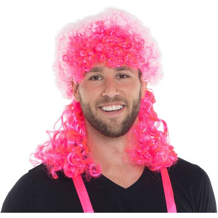 Neon pink afro paryk med krøller.