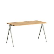 HAY Pyramid 01 skrivbord Oak clear lacquer-140x65cm-beige stålstativ - Beige