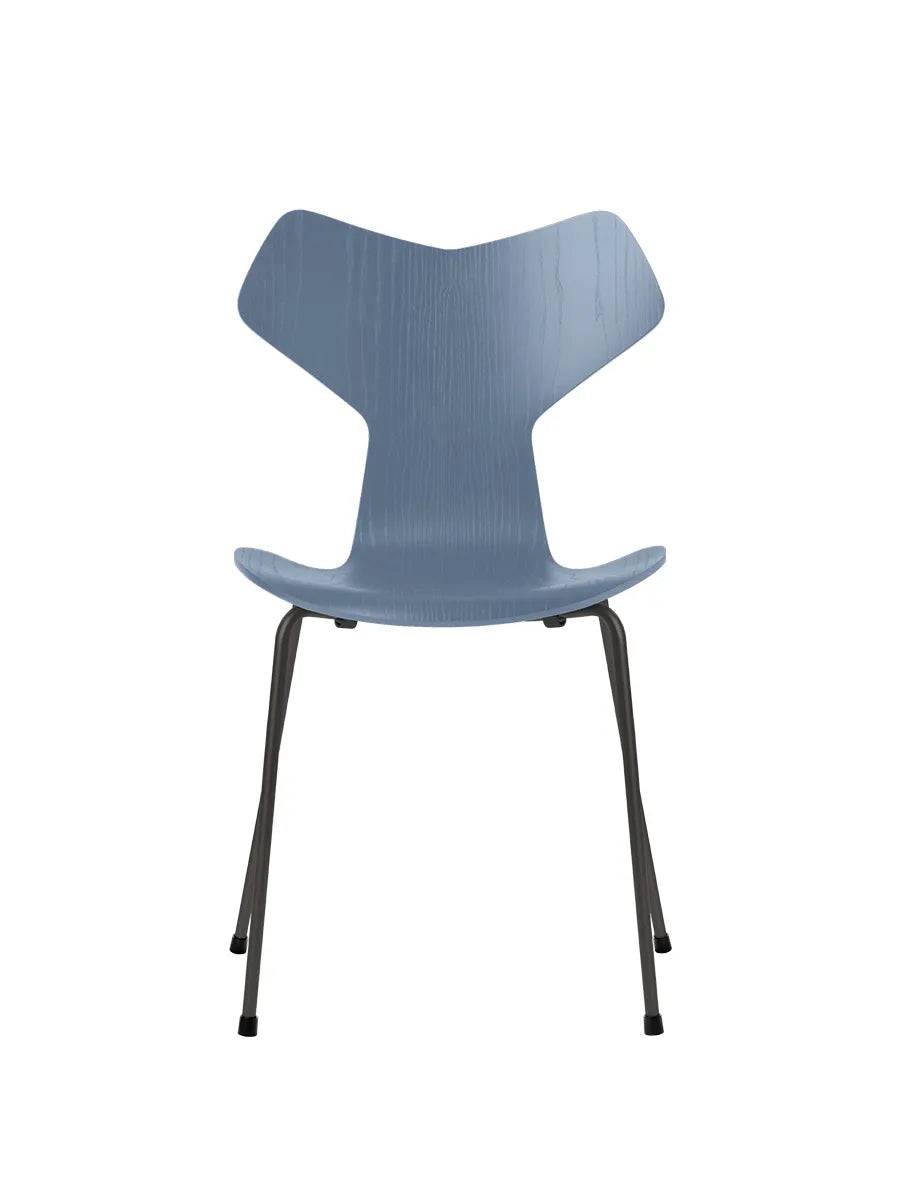 3130 Grand Prix stol i farvet ask af Arne Jacobsen Dusk Blue / Warm Graphite - Jacobsen Plus