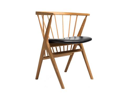 No 8 Chair i eg naturolie / sort læder - Sibast Furniture