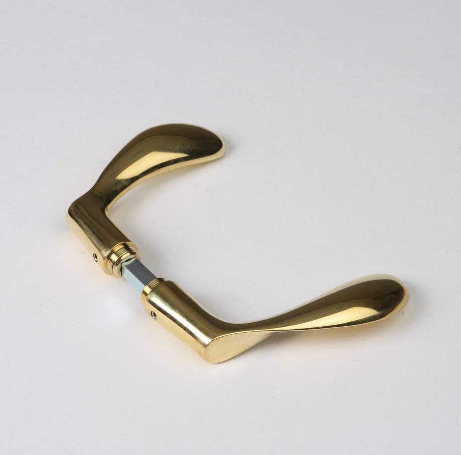 Arne Jacobsen dørgreb 97 mm. i blankpoleret messing UDEN rosetter