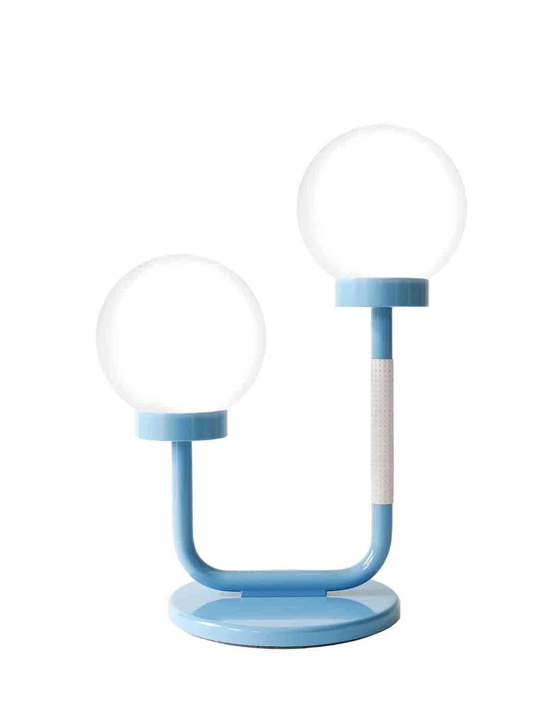 Bordlampe 'Little Darling' - lyseblå - Swedish Ninja.