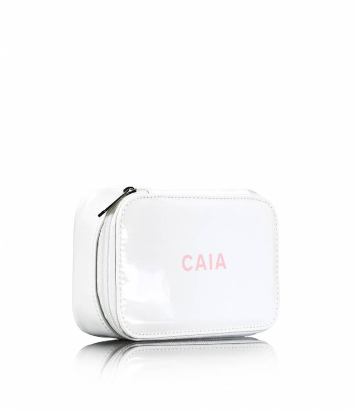 CAIA White Small Organizer Toilettask | Makeup fra CAIA Cosmetics.