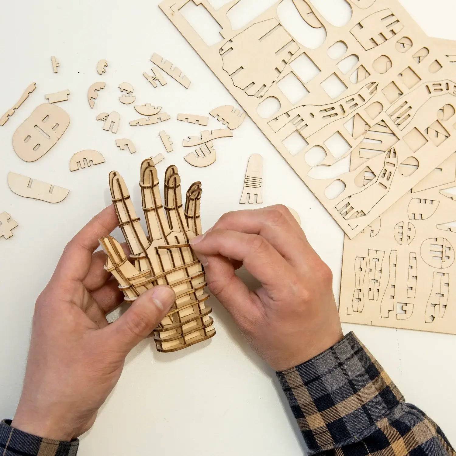 3D wooden hand puzzle - Nine