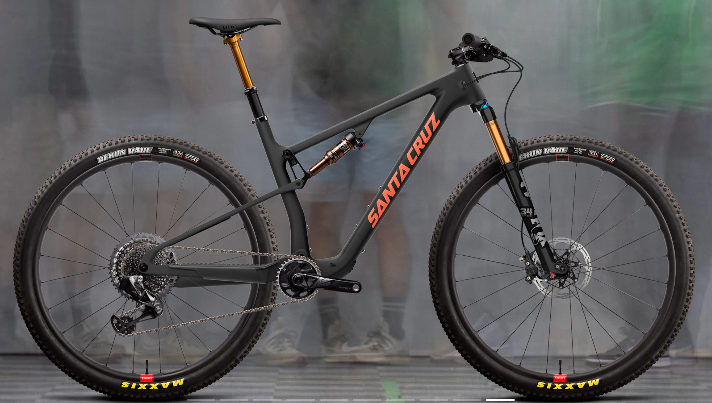 Santa Cruz - Blur - Sort & Laksefarvet - S / XX SL AXS RSV | Carbon CC
