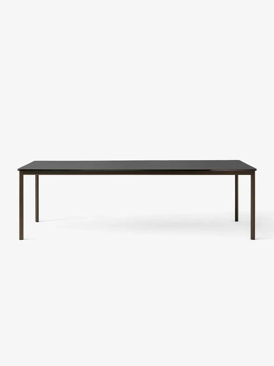 Drip Bord, sort laminat bordplade, 3 m, sort aluminium stel fra &Tradition L: 201-250 x W: 120 x H: 74 cm / Bronzed Aluminium / Black Fenix Nano laminate - Jacobsen Plus