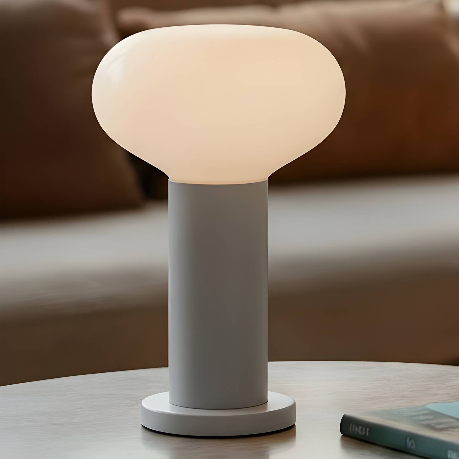 Design bordslampa Flo ALDEX, Aluminium / grå / zink, Vardagsrum / matsal, Metall, Design, Bordslampa