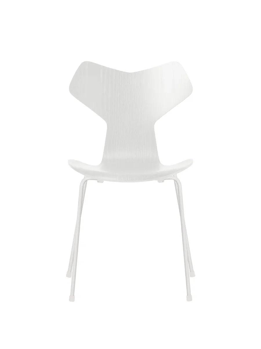 3130 Grand Prix stol i farvet ask af Arne Jacobsen Hvid / Hvid - Jacobsen Plus