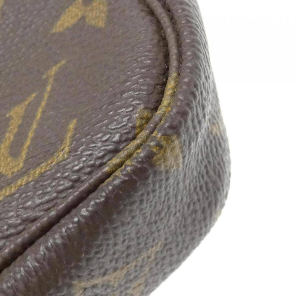 Louis Vuitton Vintage Louis Vuitton Pochette Accessoires L 13cm x W 21cm x D 3cm - Håndtasker hos Magasin.