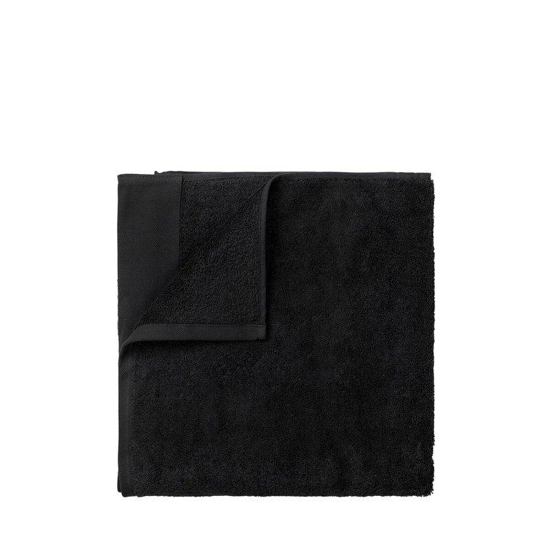 Riva Håndklæde Økologisk Bomuld Sort - Blomus - 100x200 cm.