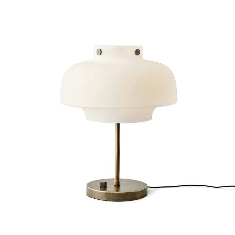 &Tradition Copenhagen SC13 Bordslampa Opal Glass & Bronzed Brass