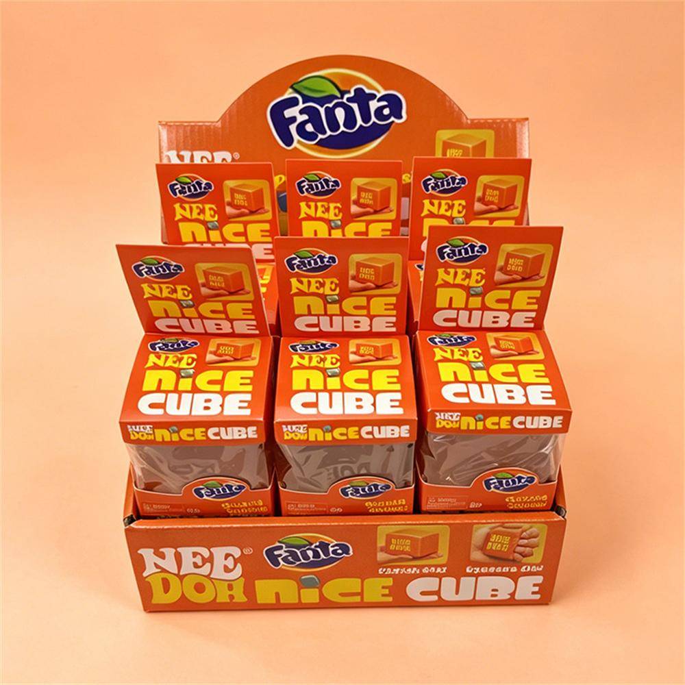 Superpopulär Schylling Needoh Nice Cube sensorisk leksak, kläm- och tryckreducerande kub, klämbar Fidget tryckreducerande limi