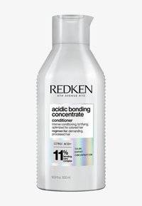 ACIDIC BONDING CONCENTRATE CONDITIONER - Balsam