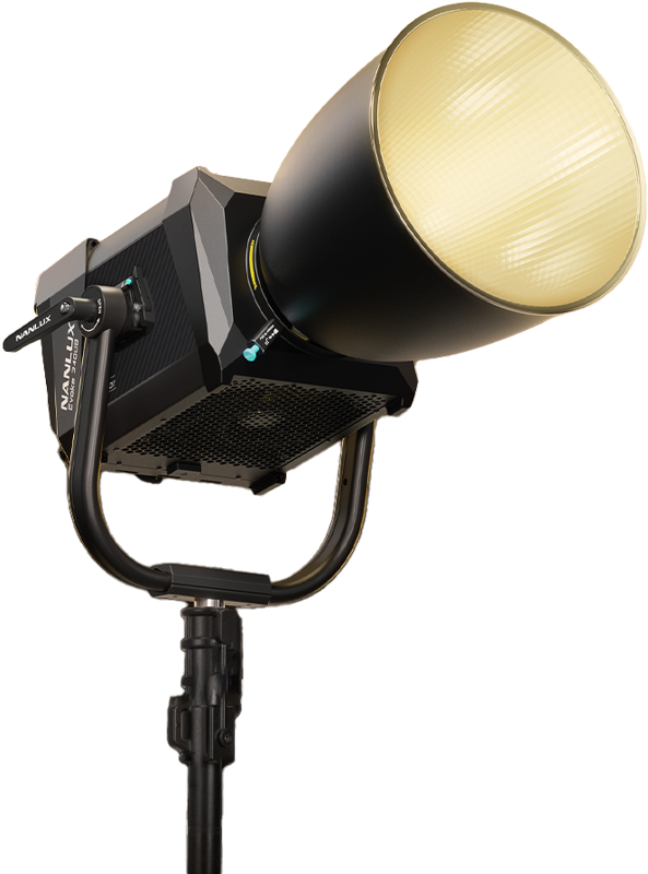 Nanlux Evoke 2400B Spot Light in Flight Case with 45° Reflector in soft bag