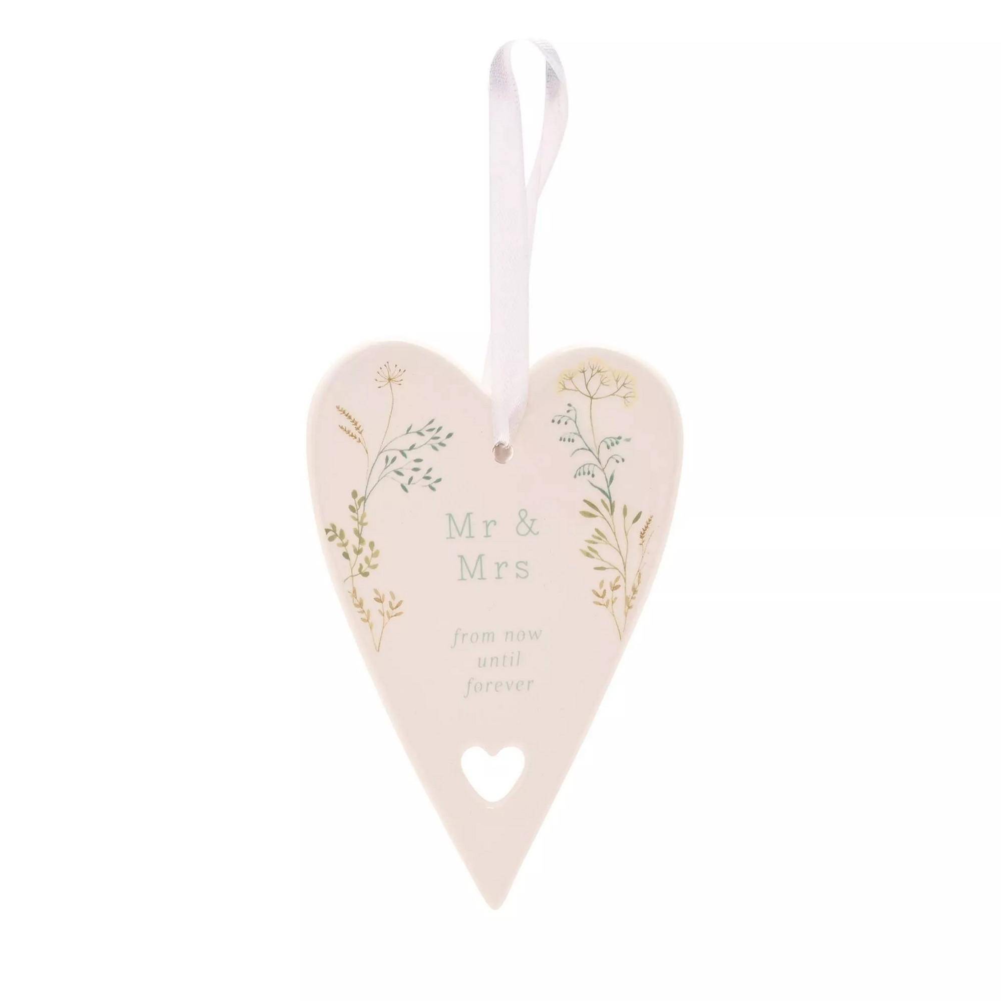 Celebrations Love Story Â´Mr & MrsÂ´ Ceramic Floral Heart Plaque One Size