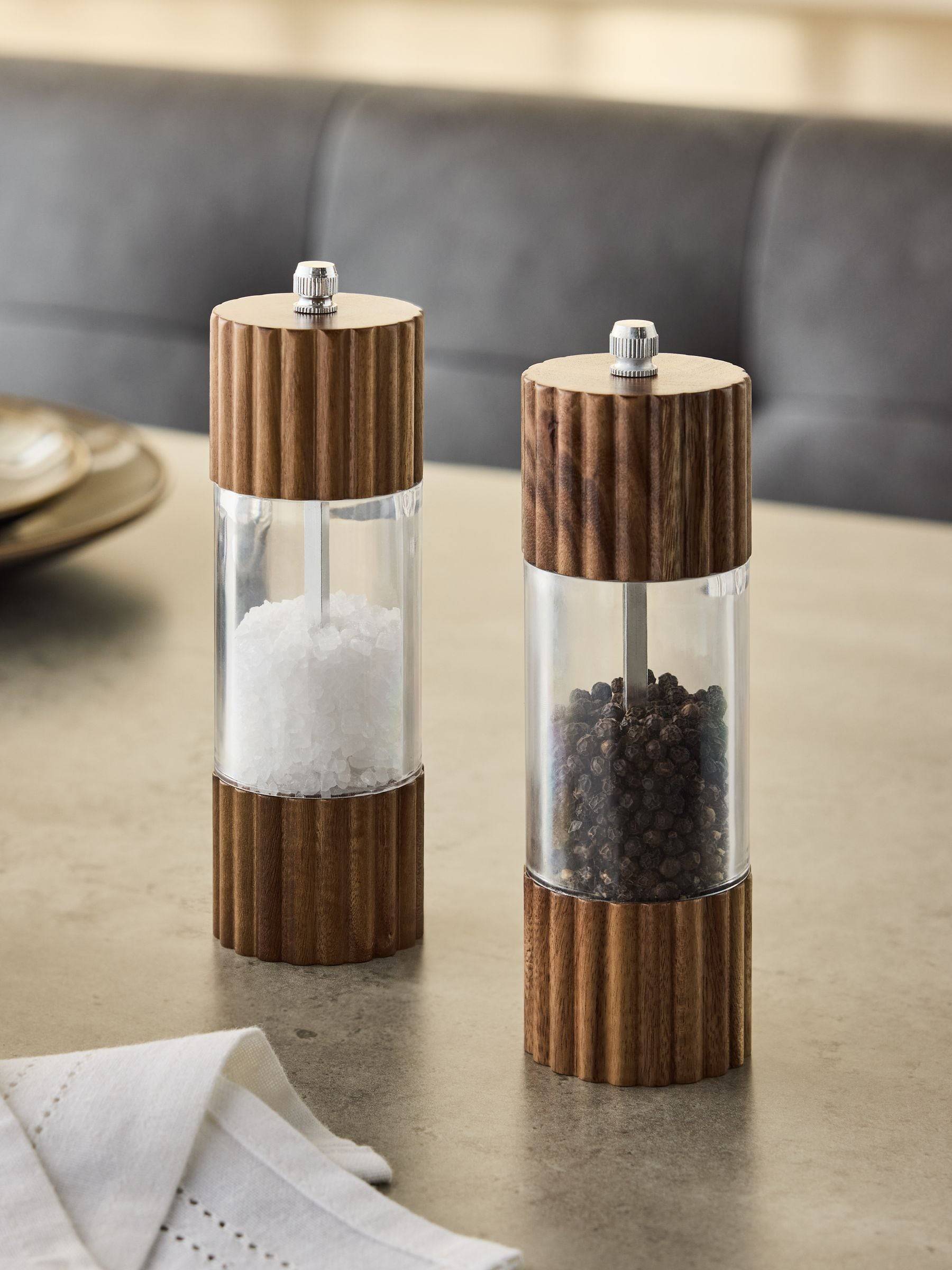 Next Salt- och pepparkvarnset med träribbor, ofylld