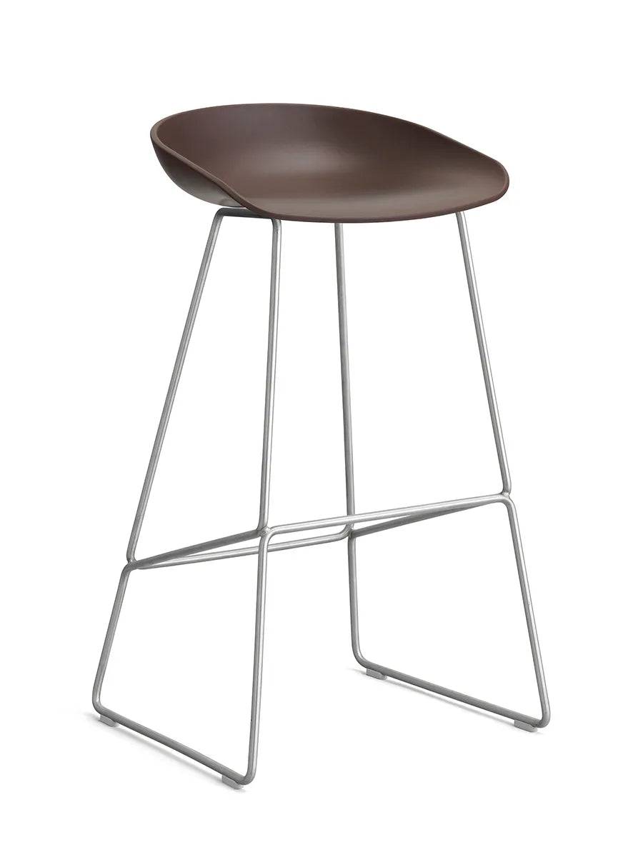 About a Stool AAS38 fra Hay Høj - B 50 x D 48 x H 75-86 cm / Raisin / Rustfrit stål - Jacobsen Plus