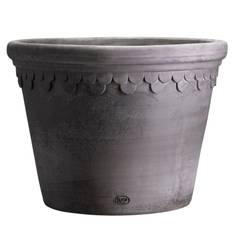 Bergs Potter - Københavner Kruka Raw Grey Terracotta Ø50 från Sleepo - Grå ((LxDxH): 50 x 50 x 39 cm)