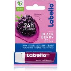 Labello Blackberry Shine Fuktgivande läppbalsam 4.8 g