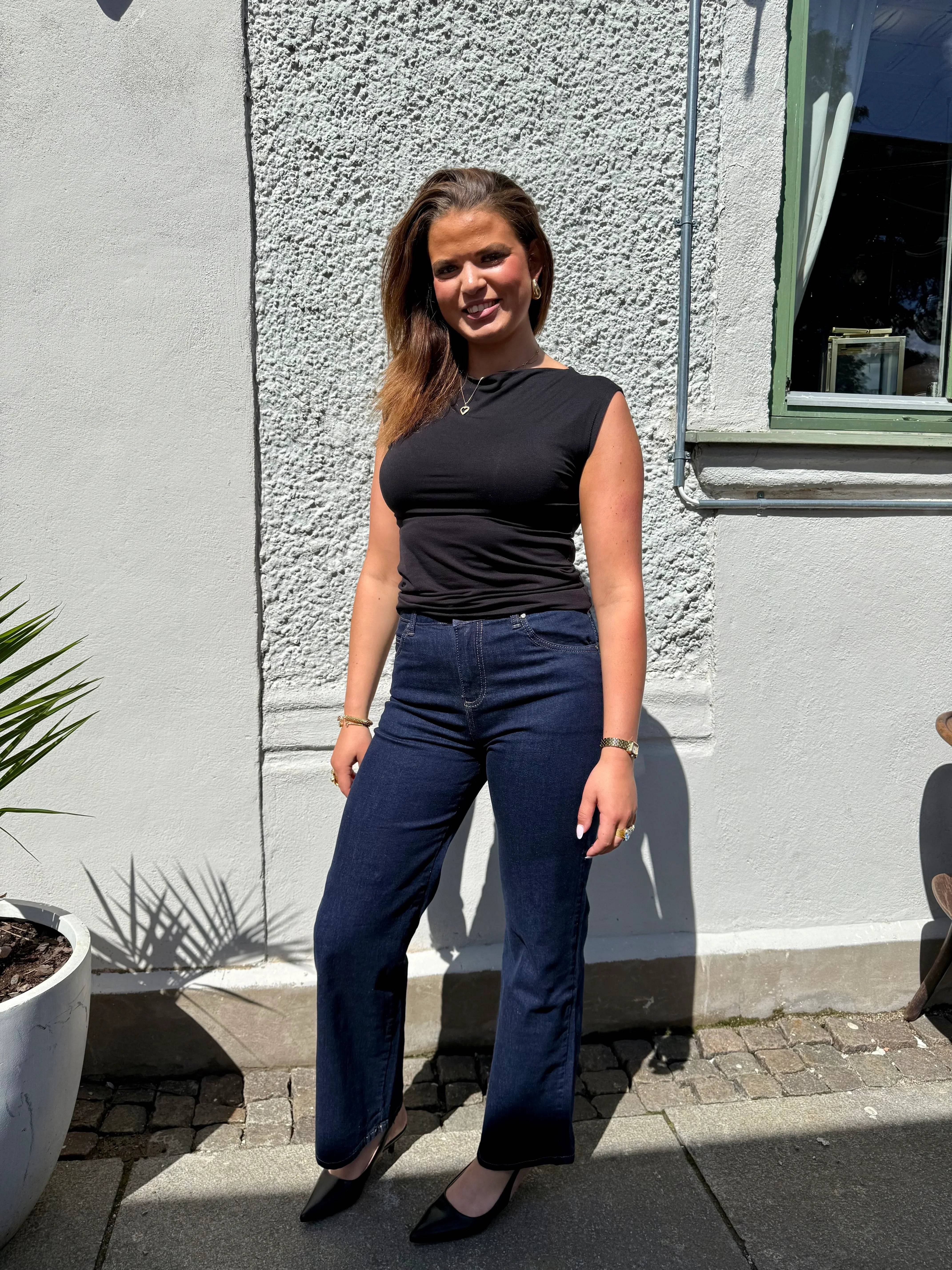 Jeans mörkblå - 38