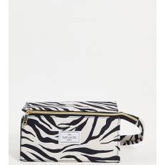 The Flat Lay Co. x ASOS – Zebrarandig sminkbox som öppnas platt-Ingen färg