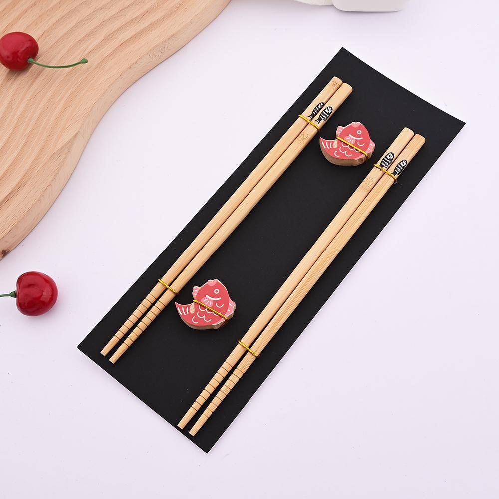 2 Par Kinesiska Ätpinnar Japanska Koreanska Sushi Massivt Trä Ätpinnar Bröllopspresent Ätpinnar Hashi Två Par Ätpinnar Set