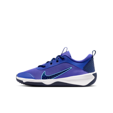 Nike Omni Multi-Court-sko til større børn (indendørs/bane) - lilla - 36.5