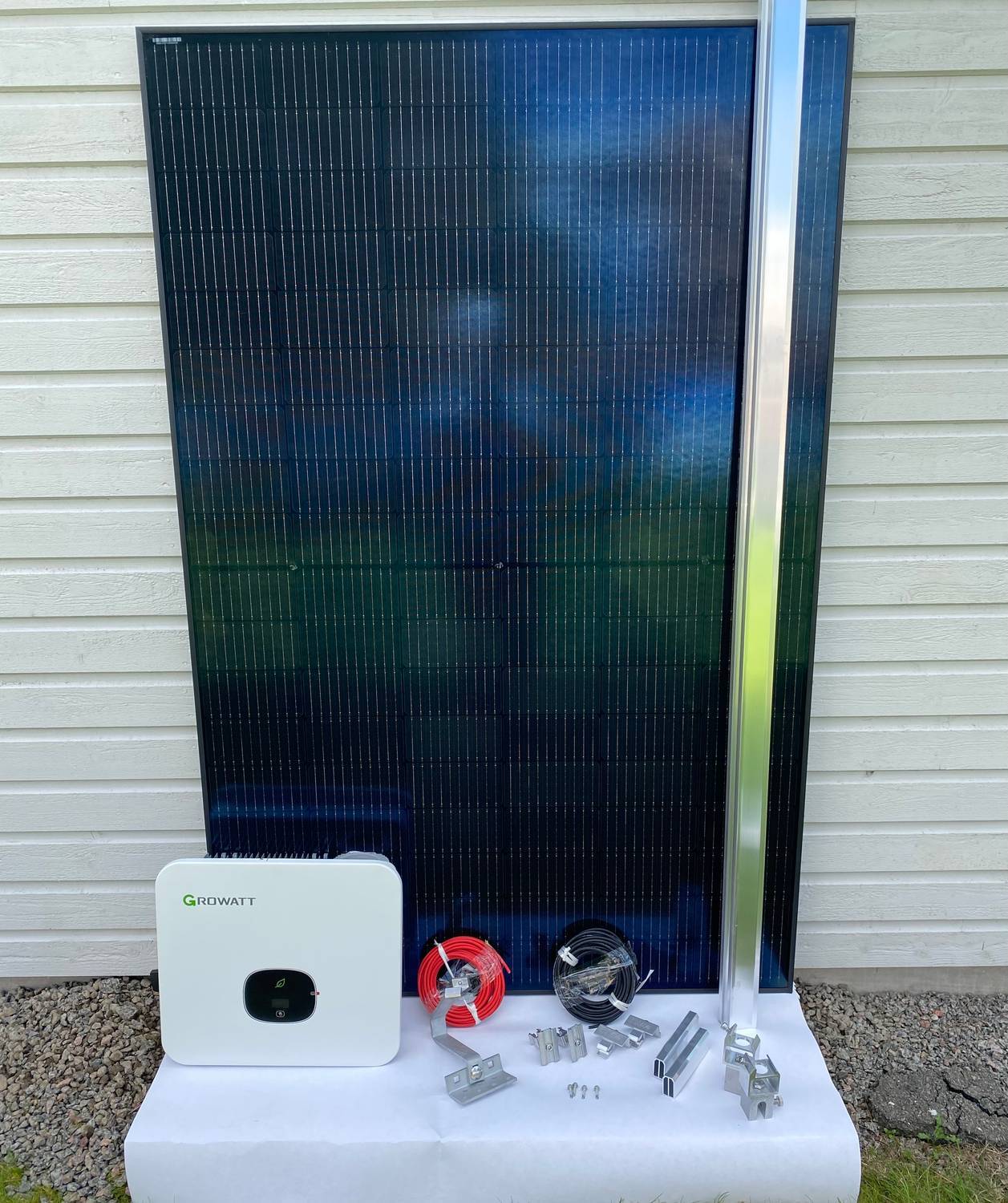 Monteringsfärdigt solcellspaket 10,25 KW On-grid