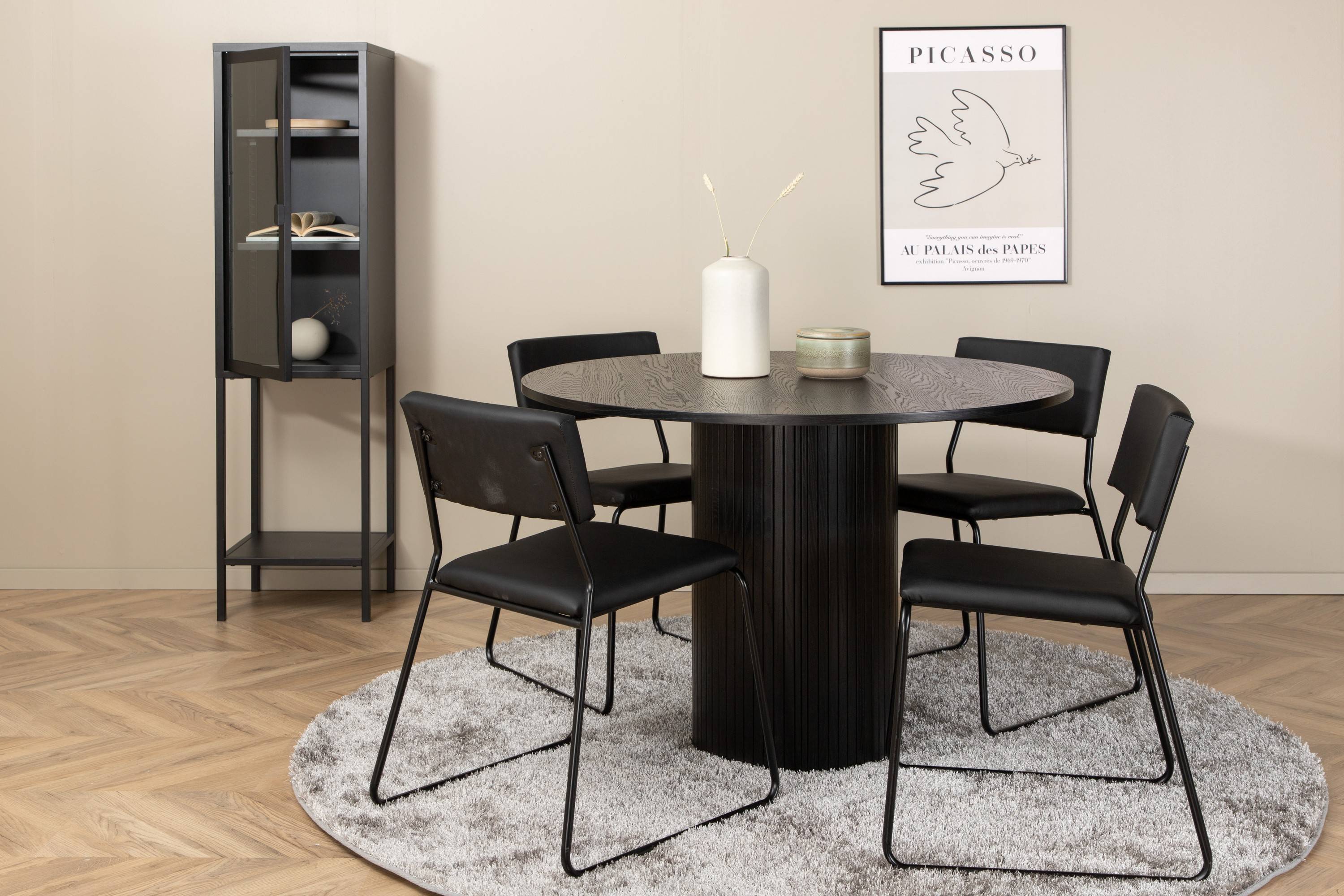 Bianca Matgrupp 110 cm Rund med 4 Kenth Stolar - Svart Venture Home