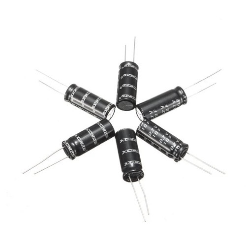 30PCS 2.7V 10F Cylindrisk Ultra Super Farad Kondensator Hög Effekt Kapacitans Supercap 10 x 26mm