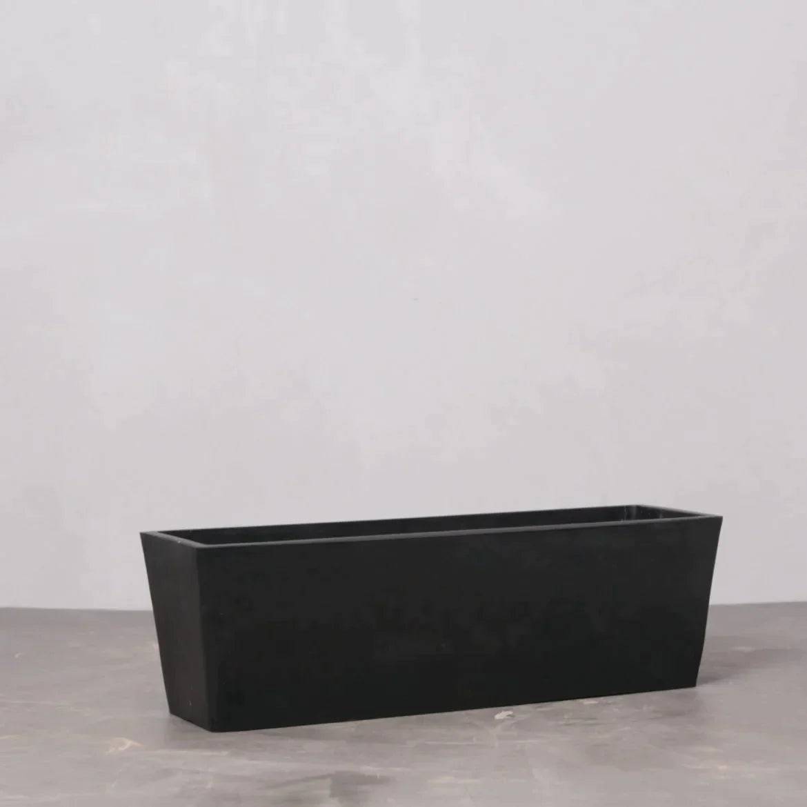 Altankasse til fire planter - Sort